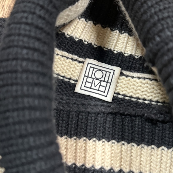 Toteme Signature Striped Wool Blend Oversized Turtleneck Sweater Womens M - Picture 9 of 12